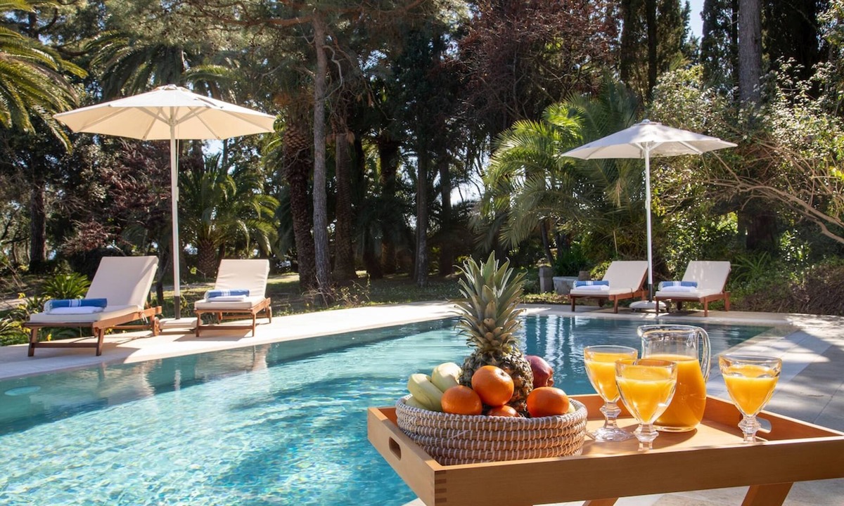 Doukades House | Castle Claudia | An authentic corfu retreat