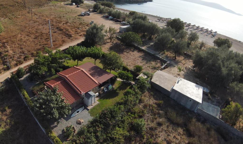 Lemnos House | Caviro Residence