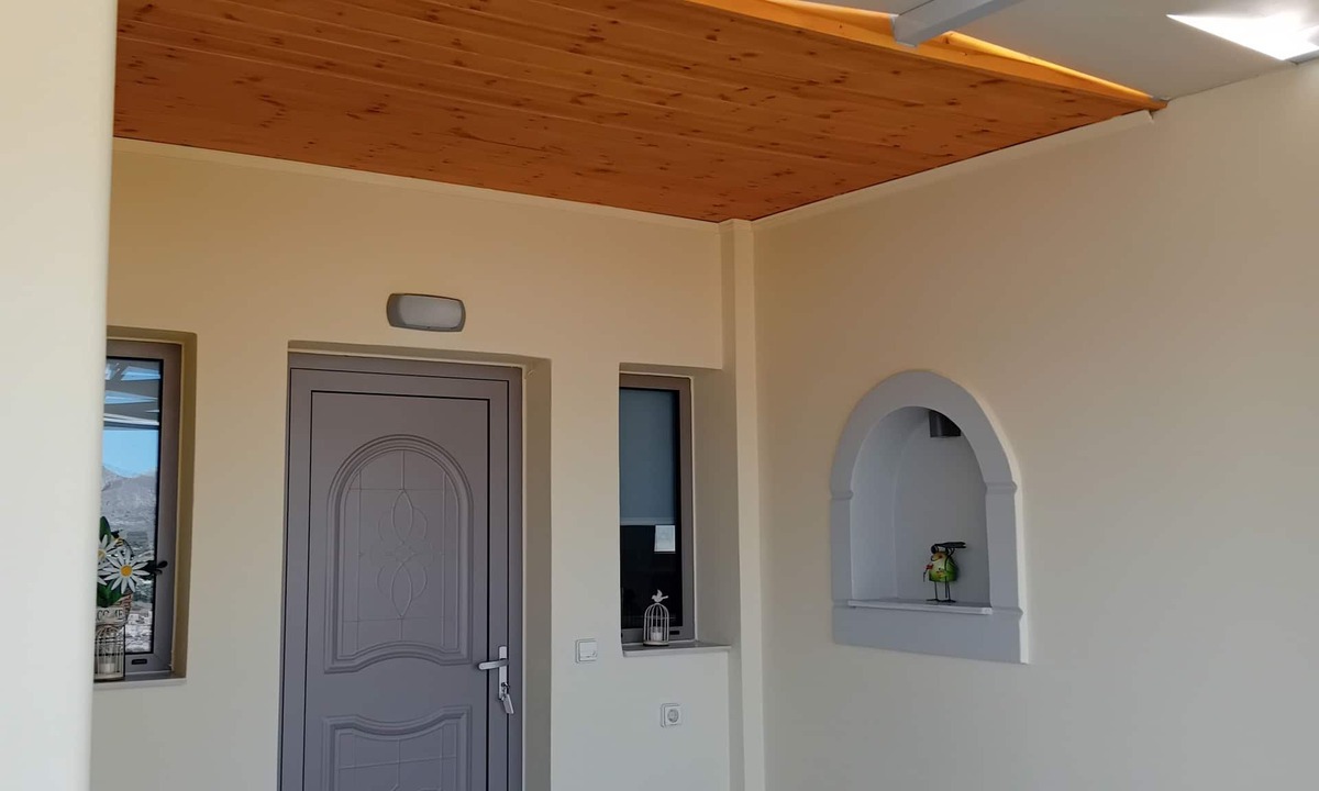 Pitsidia House | Charming 2-bedroom house with WiFi and AC in enchanting Pitsidia