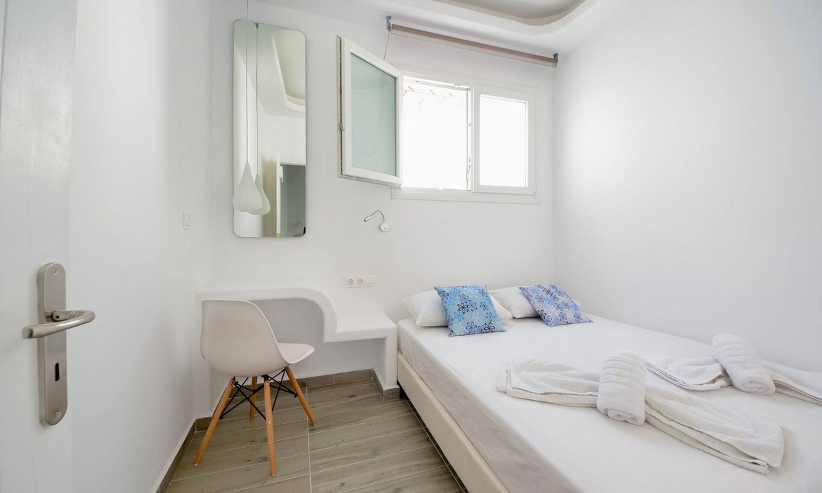Old Town Naxos Villa | Charming Naxos Apartment | Apartment with Seperate Bedroom | Modern Furnishing