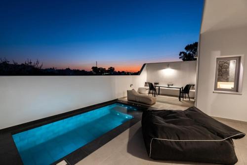 Perissa Villa | Charming Santorini Villa 2 Bedrooms Premium Villa Private Heated Pool