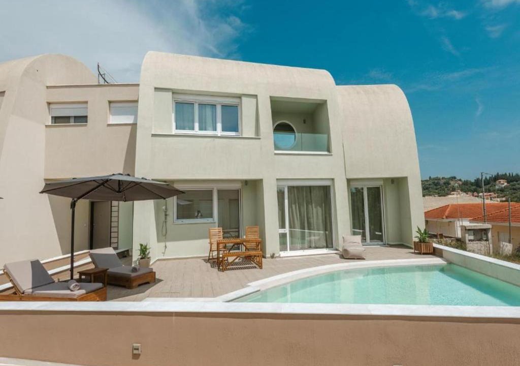 Sivota Villa | Chic Family Villa with Pool in Syvota