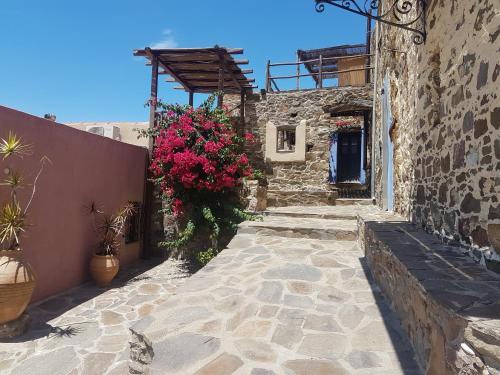 Volissos House | Chios Houses, beautiful restored traditional stone houses with an astonishing seaview