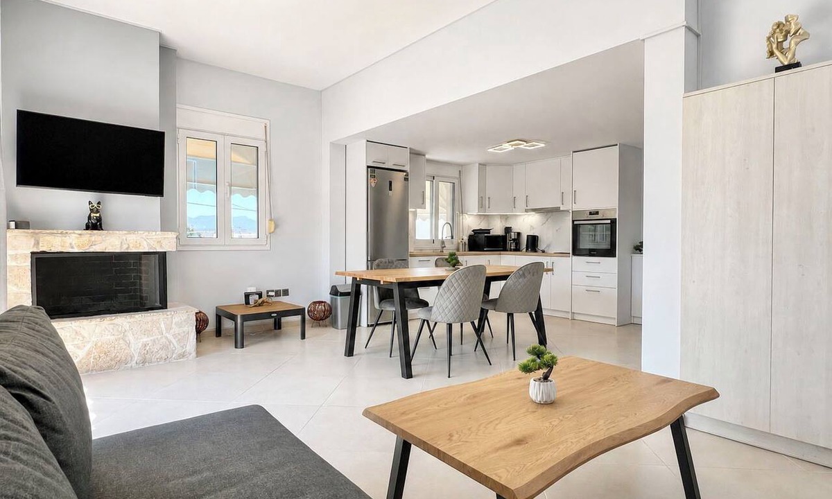 Kato Almiri House | Coastal Escape - Modern 2BR Maisonette by ΜΡS