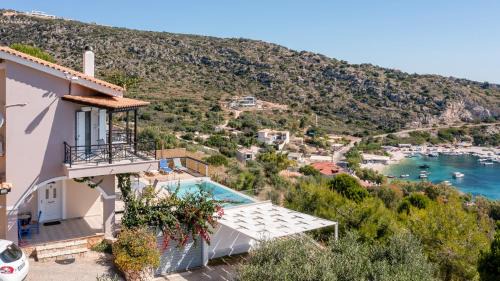 Elation Villa | Coastal Paradise Found - Komis' Private Pool Retreat