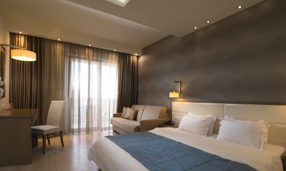 Katerini Hotel | Cosmopolitan Hotel by GHH