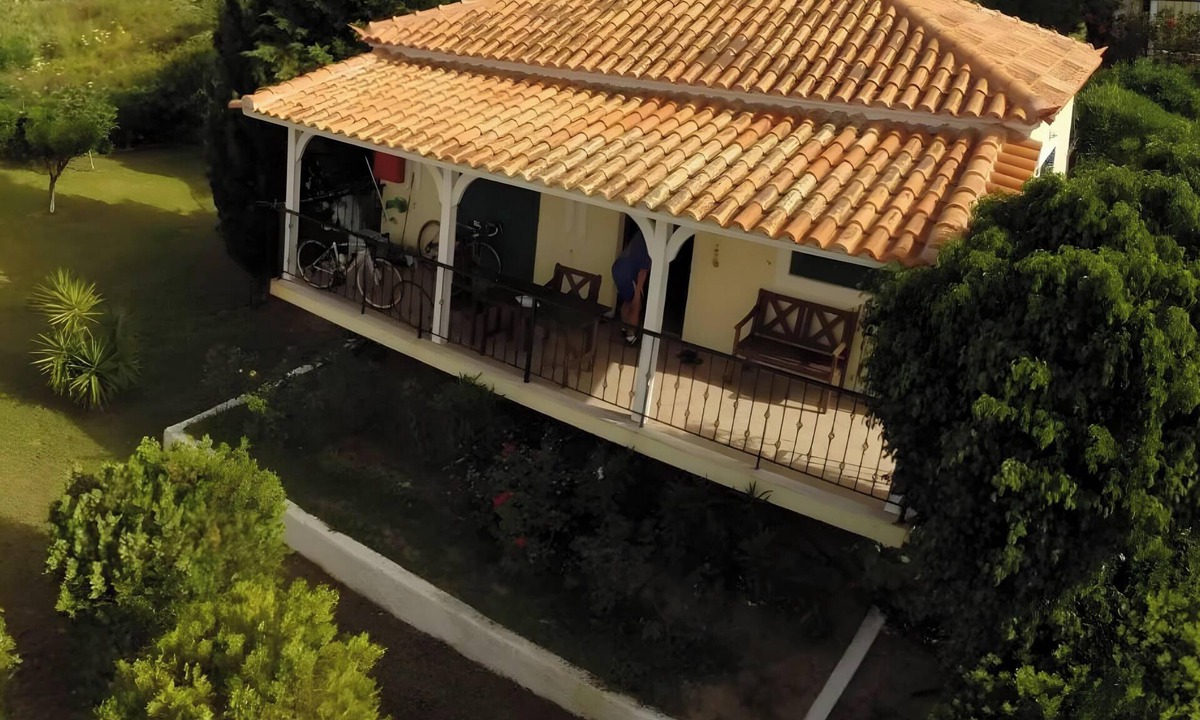 Foinikounta House | Country House 'No 3 Holiday Home' with Sea View, Wi-Fi, and Air Conditioning