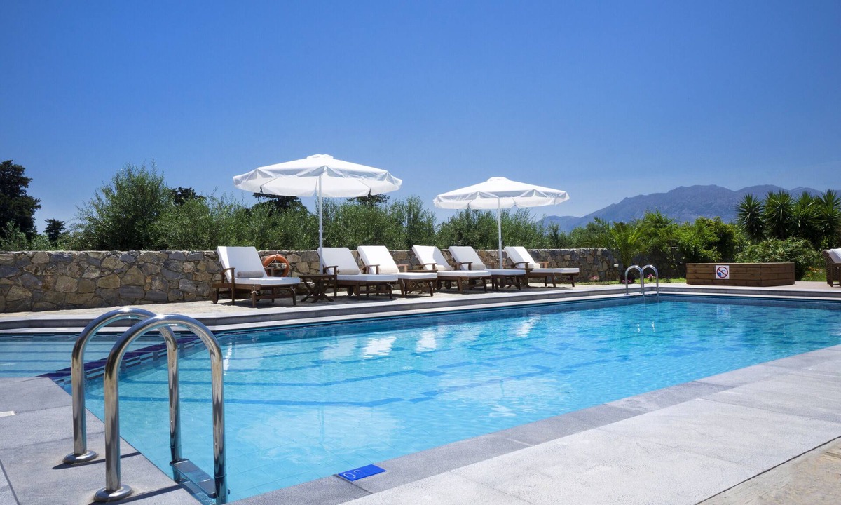 Litsarda Villa | Countryside Large Pool villa Nafsika w/Childrens Play Area 6 km to the Beach.