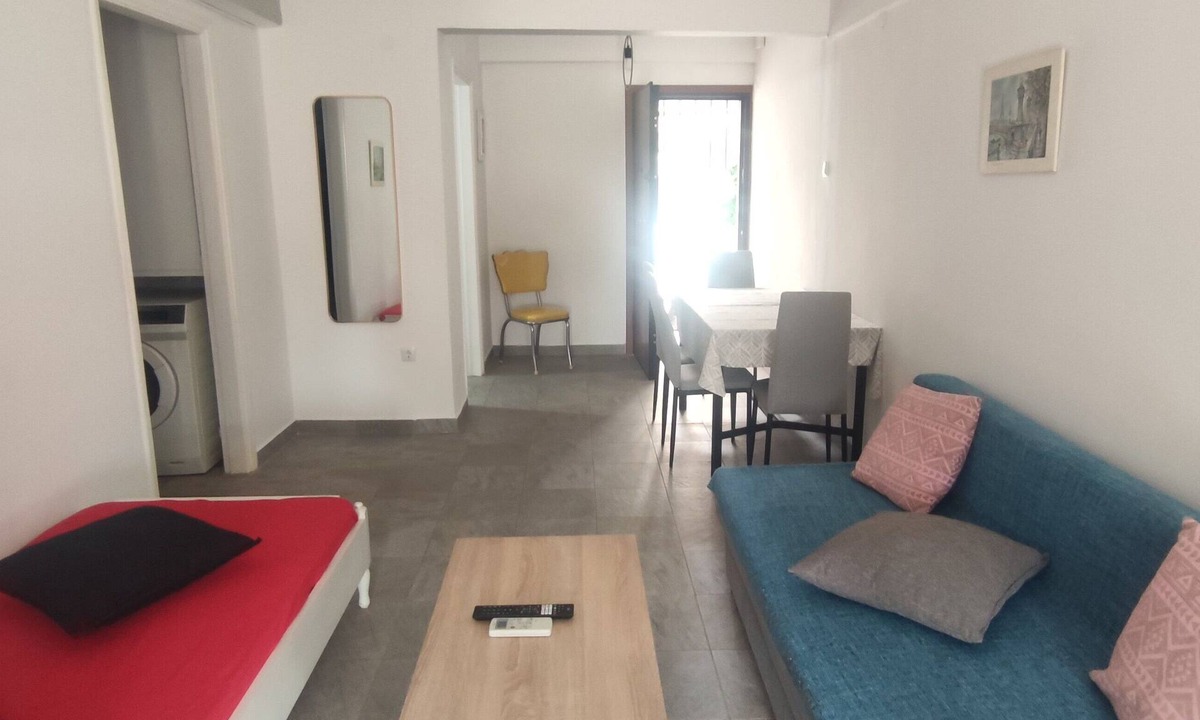 Anavyssos Apartment | Cozy and beautiful near mountain and seann