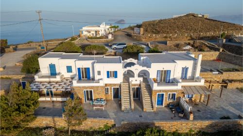 Kithnos Villa | Crown Luxurious Residences, Kythnos