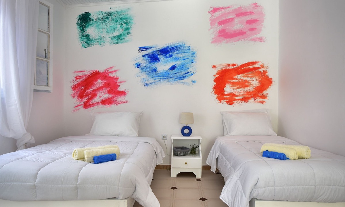 Limni Apartment | Dahlia studio 100m from the beach