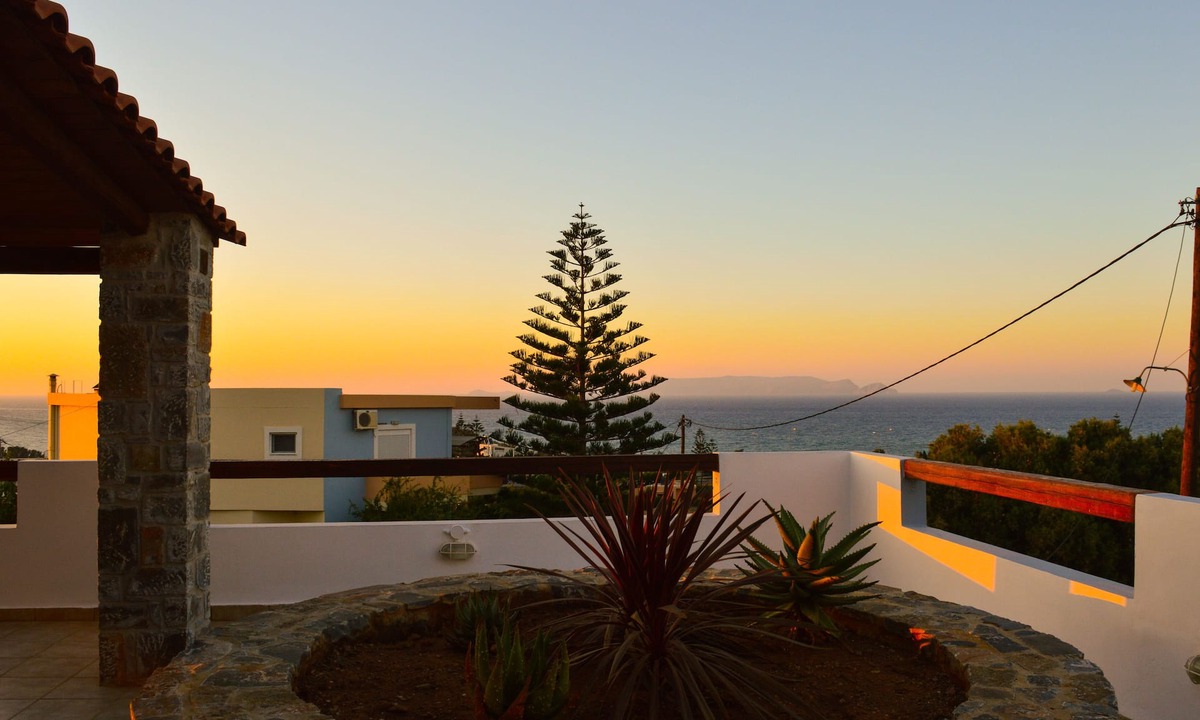 Karteros Apartment | Description Unidet Blue Resorts- Blue view resort