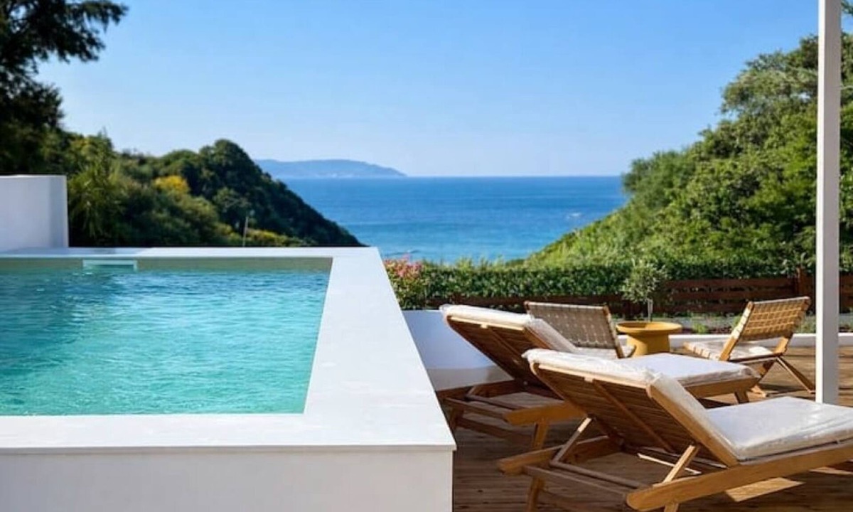 Lefkimmi Villa | Divinum Mare Luxury Villa