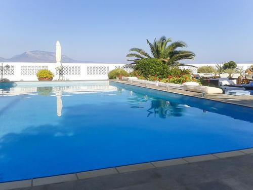 Nerantza Villa | Elegant villa with sea view in Nerantza, private pool