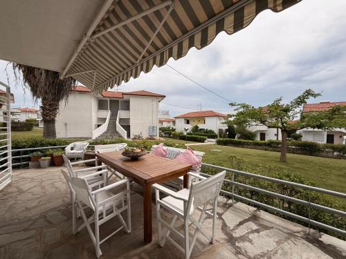 Kalyves Polygyrou House | Ellis house Agnanti