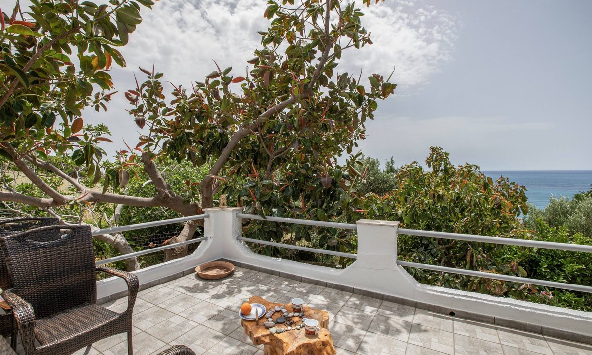 Agios Vasileios House | Entire Cottage in Kerames, Crete – 250 m from the Beach