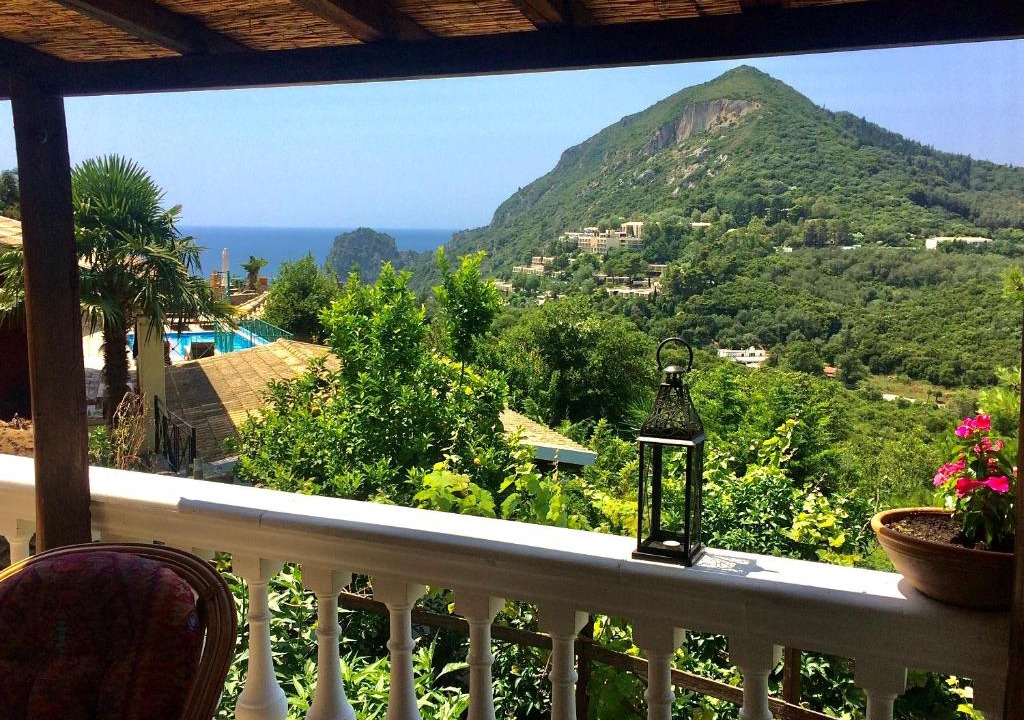 Parelia House | Ermones Emerald Villa
