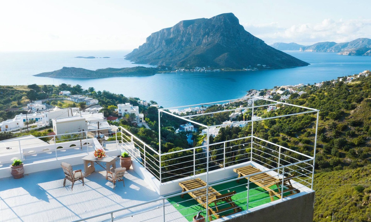 Kamari Apartment | Escape to this Sea View Apartment close to Kalymnos Climbing Routes