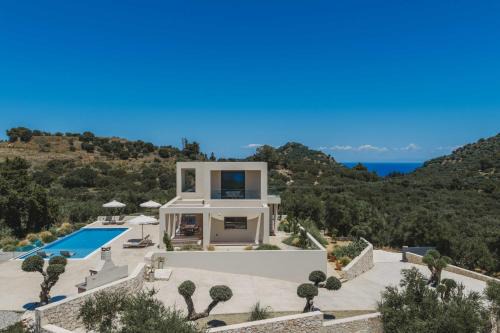 Argassi Villa | Euphoria Hill Luxury 3BR Villa with Private Pool & Sea View, By TK Premium Stays
