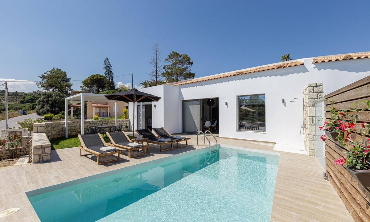 Sfakaki Villa | Eveland Accesible Villa 1