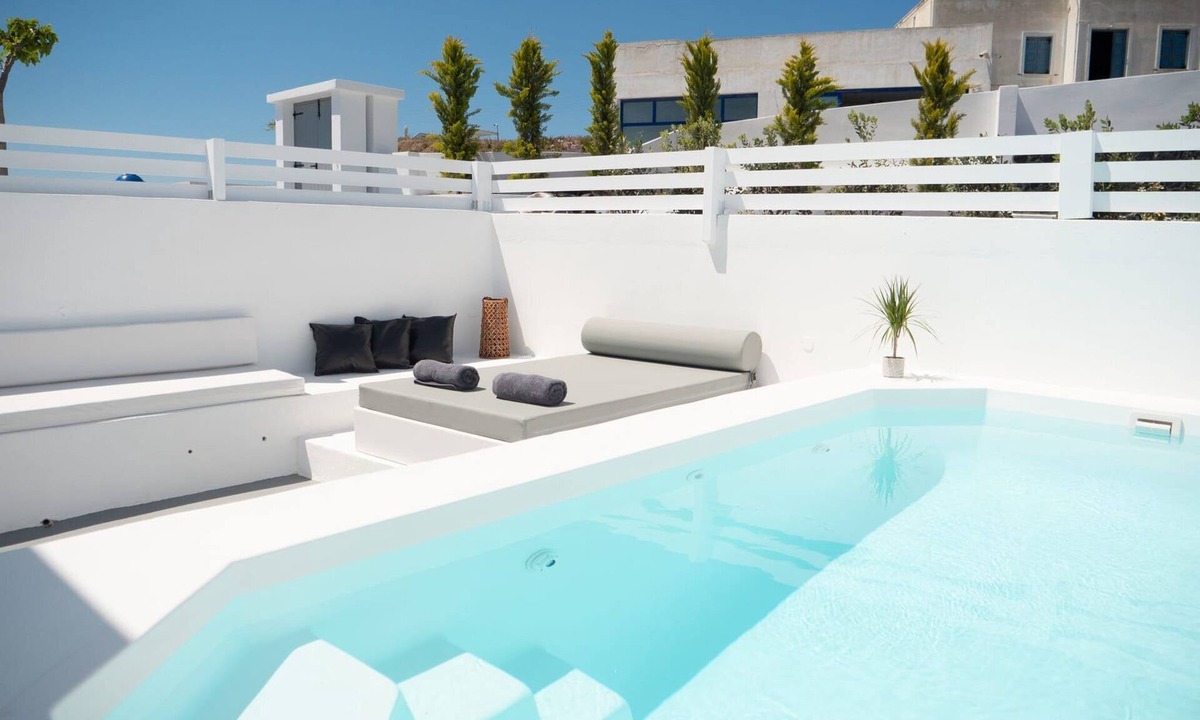 Imerovigli Villa | Exquisite Santorini Suite | Astra Suite | 1 Bedroom | Private Terrace with Pool