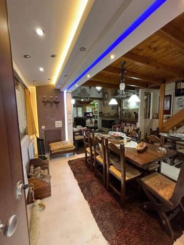 Arachova Ski Chalet | Family Friendly Chalet in Livadi Arachova