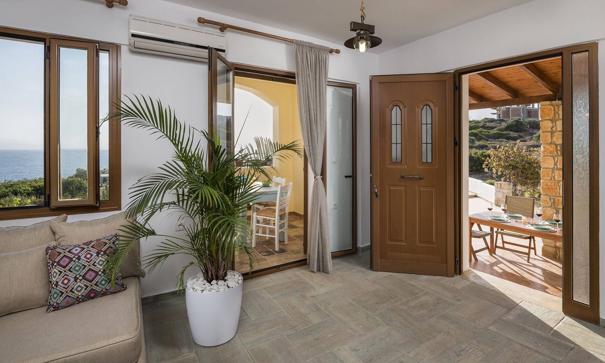 Livadi Villa | Family Friendly Property with Private Pool & Sea views, only 1 km to the Beach!