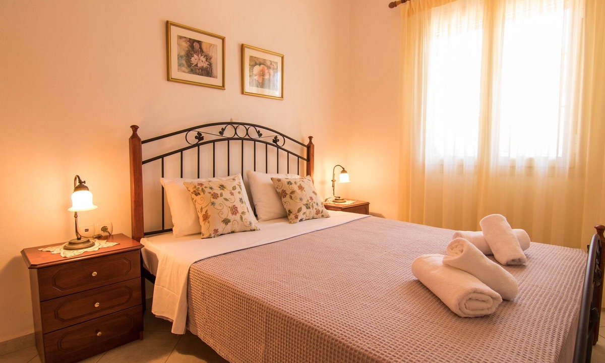 Palekastro House | Fedra Apartment 1-View,Free Parking,2mins to Beach