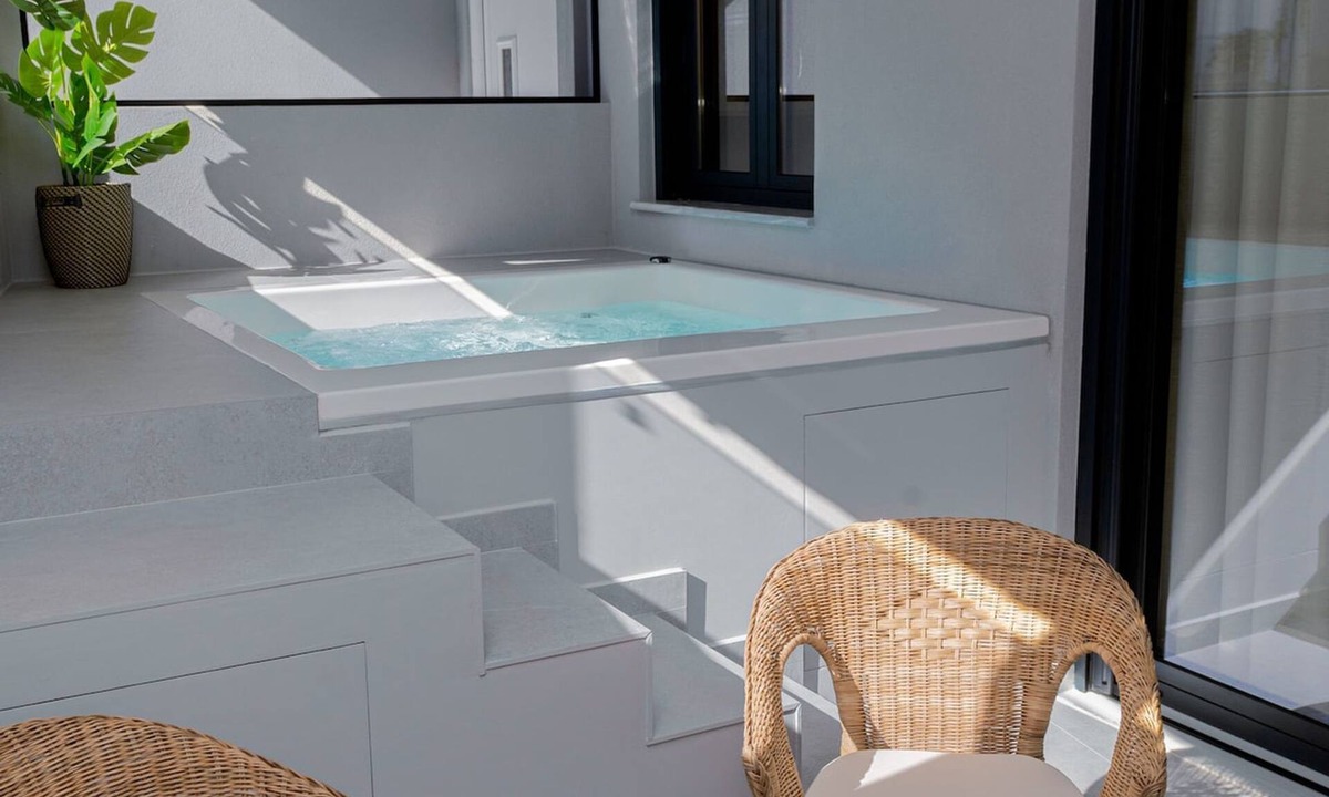 Heraklion Apartment | G & B Urban Spa by cretanhouses