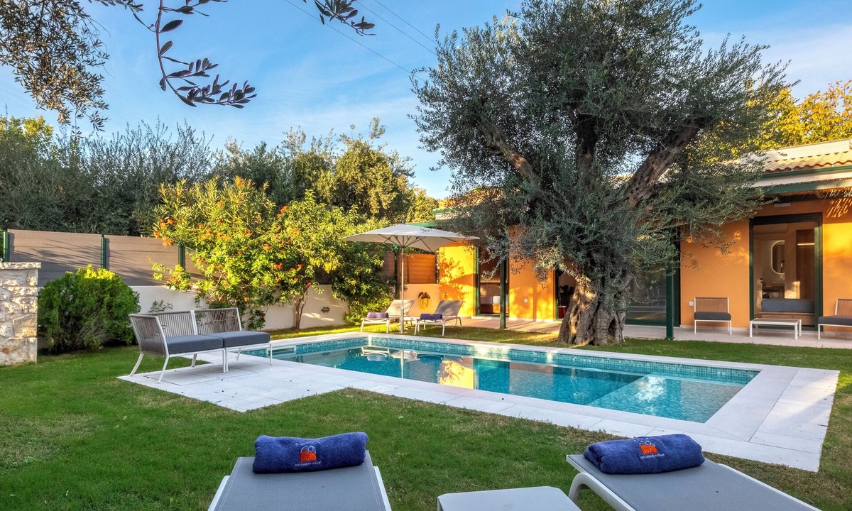 Acharavi Villa | Galene Eco Luxury Villa Juna