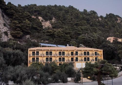 Glyfada Hotel | Glyfada Beach Hotel