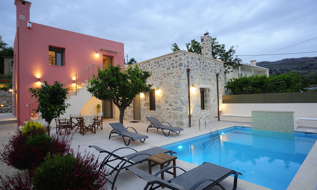 Gerakari Villa | Hawk Villa, Timeless Village Escape with Pool