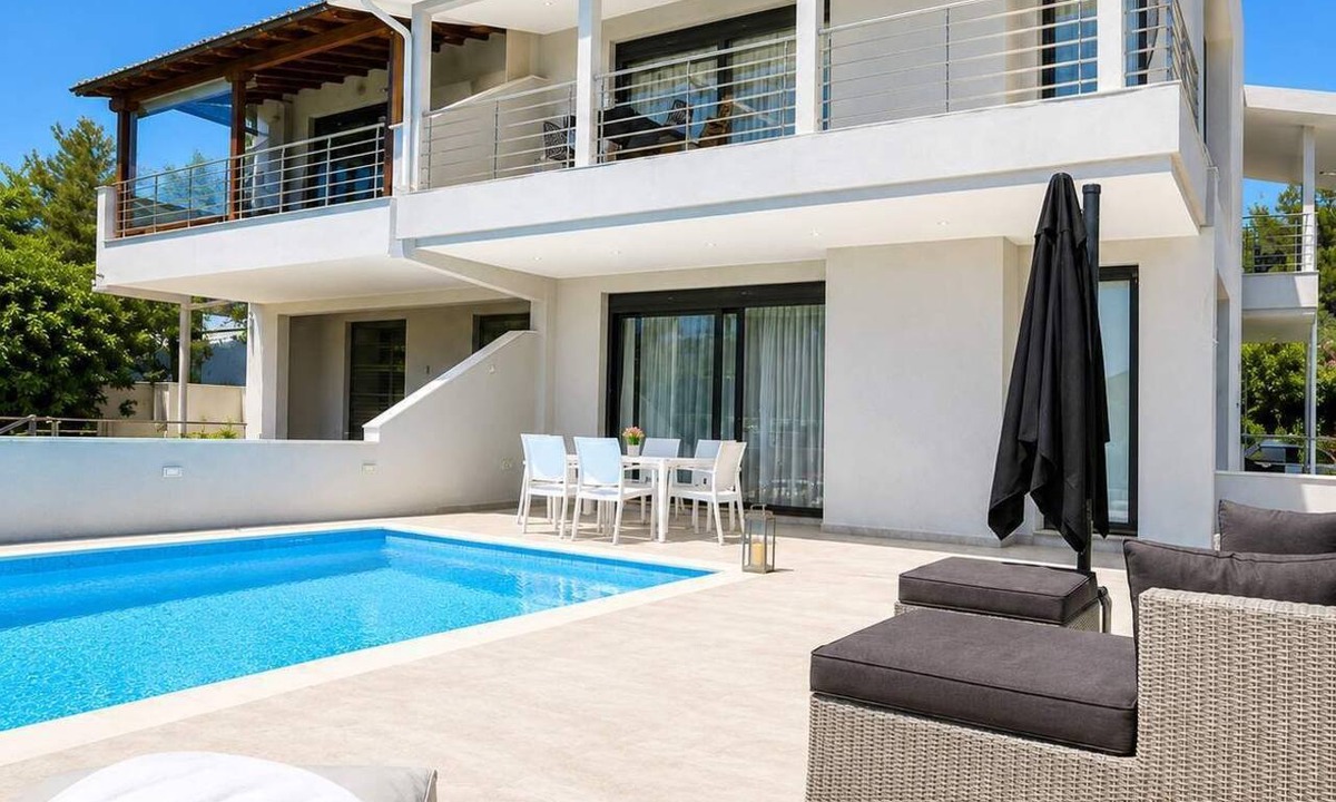 Pangaio Villa | Heaven Horizon Villa - Ethereal and Blissful Gem