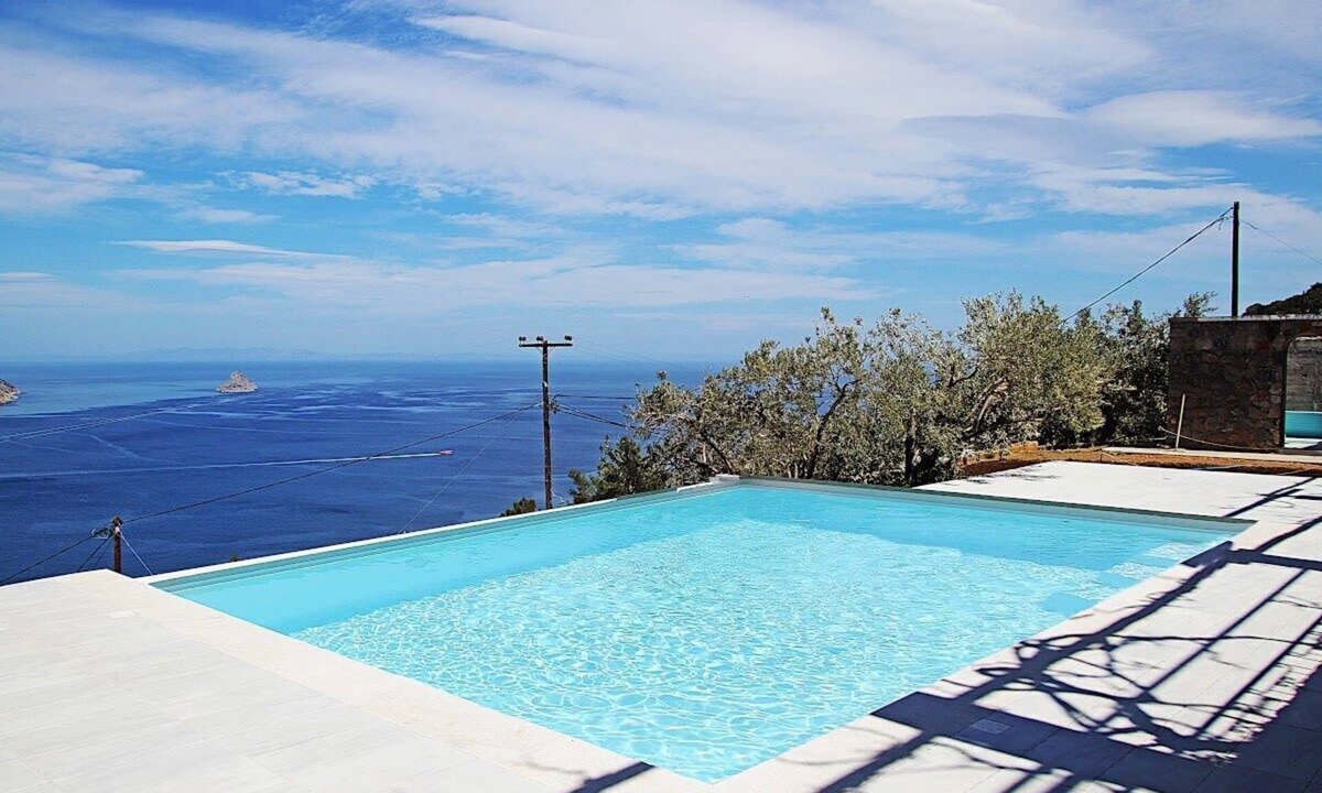 Troezen House | Hillside Villa overlooking Lemonodassos