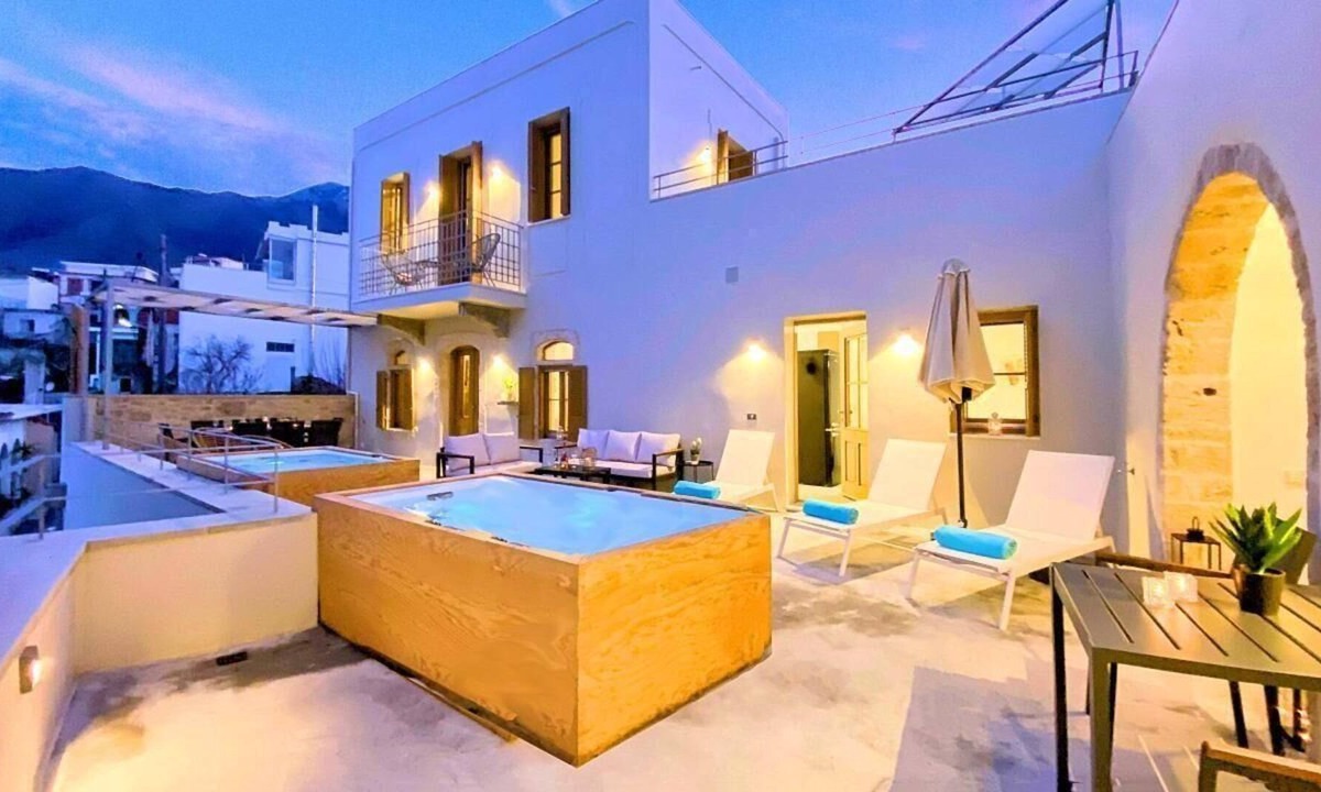 Paralia Kourna Apartment | Holiday apartment Yeoryioupolis Kriti for 1 - 14 persons with 6 bedrooms - Holiday apartment