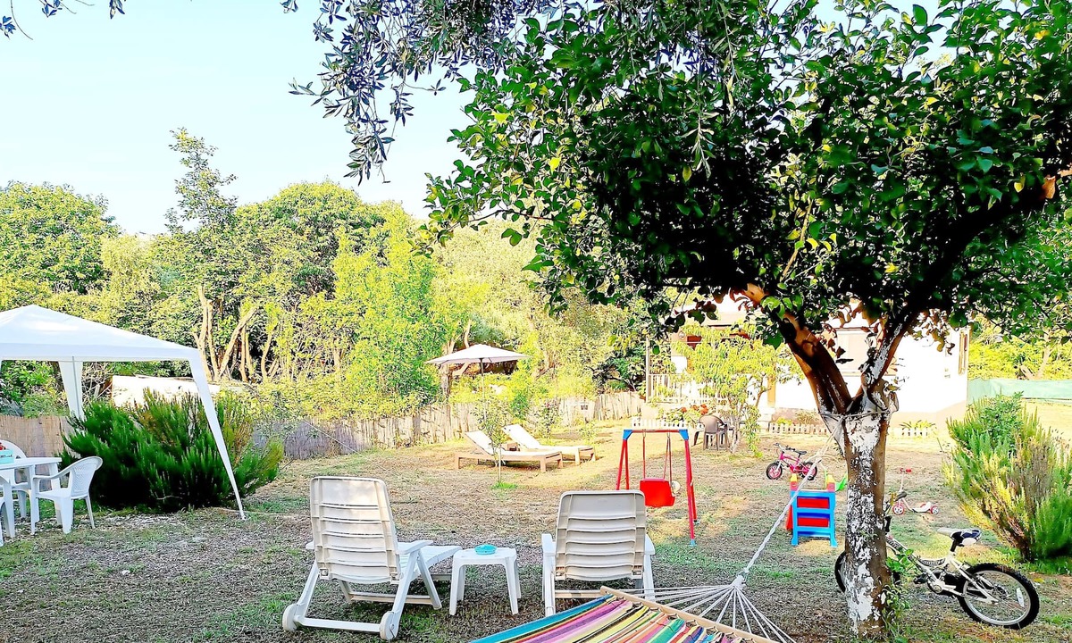 Pelekito House | Holiday house located in a green private estate full of olive trees