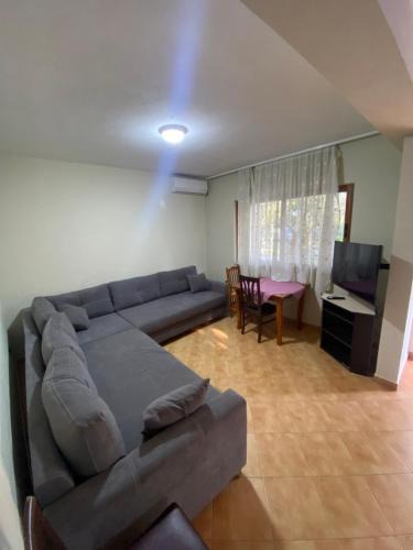 Golem House | Hotel Garden Villa ARDO