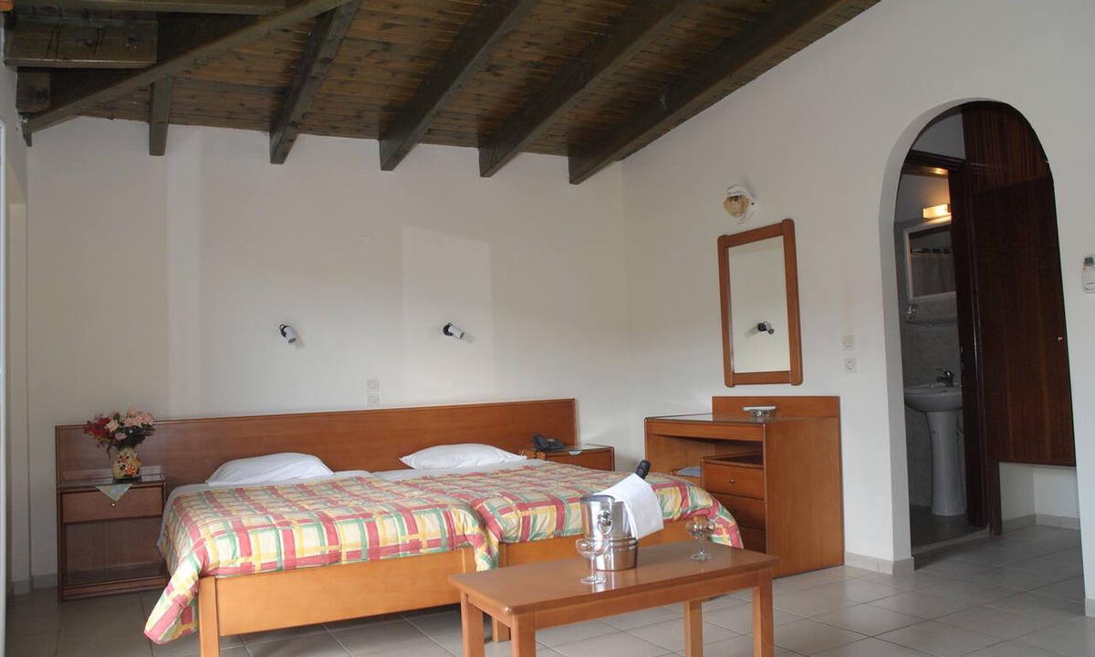 Messonghi Hotel | Hotel Sea Bird