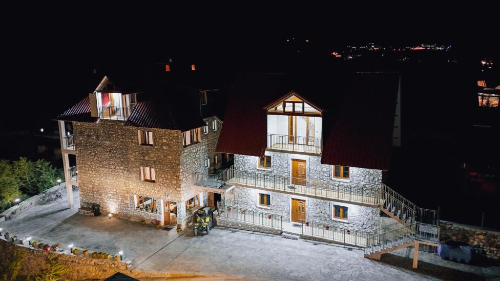 Theth Hotel | Hotel Zallina