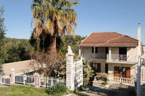 Afionas Apartment | House Belelis