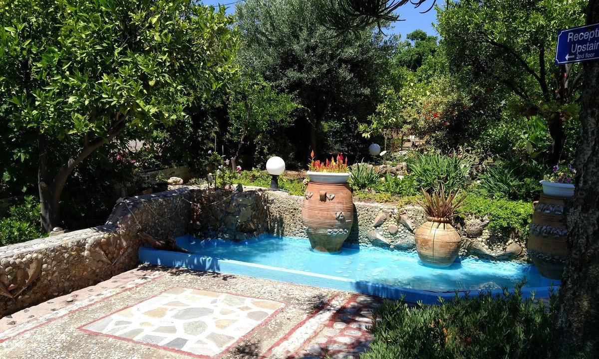 Ammoudara Villa | Ideal place for family near the beach with garden
