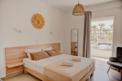 Adelianos Kampos Apartment | Indigo Seaside Experience