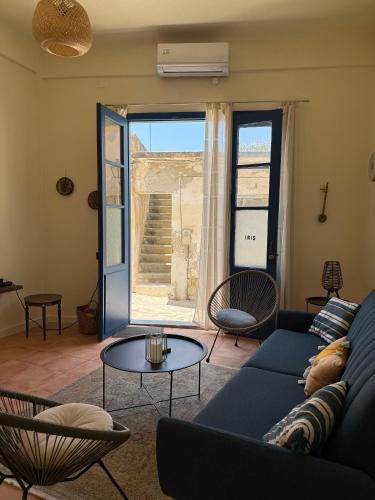 Kalo Chorio Apartment | iris house