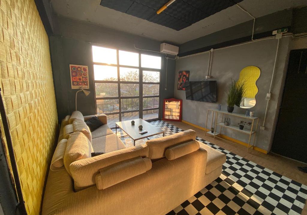 Andravida House | jim villa1 family apartment fast wi-fi in the center of the village