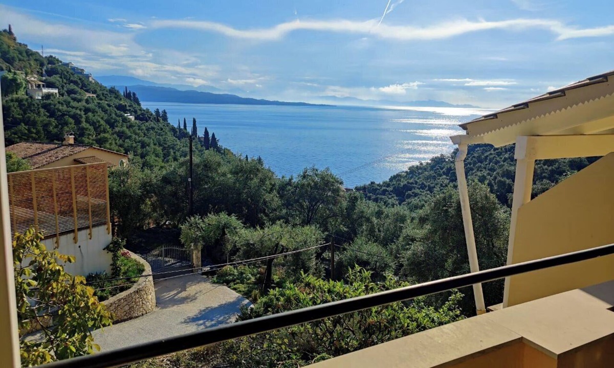 Nisaki Apartment | Kaminaki Panoramic Sea View Apartments - Steps from the Beach