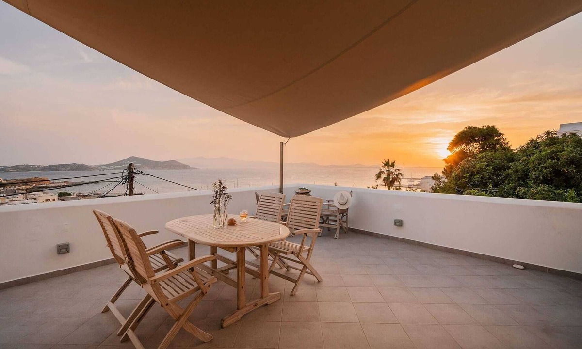 Old Town Naxos Apartment | Kastro Suite in Naxos Old Town