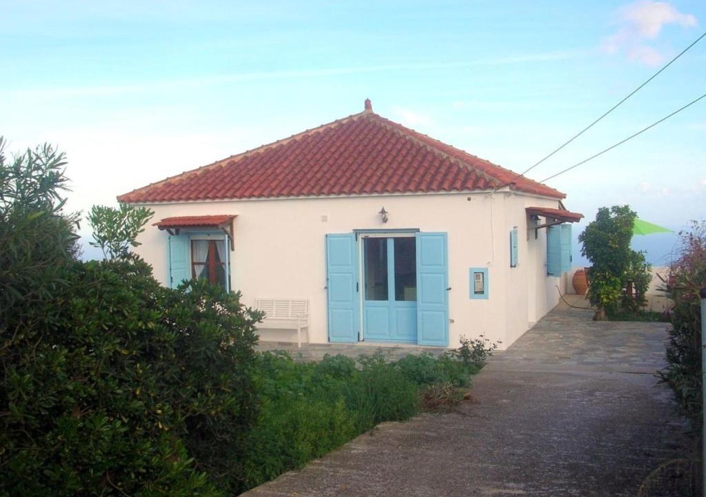 Kefalas Villa | Kefalas nr Almyrida detached Sea View Cottage