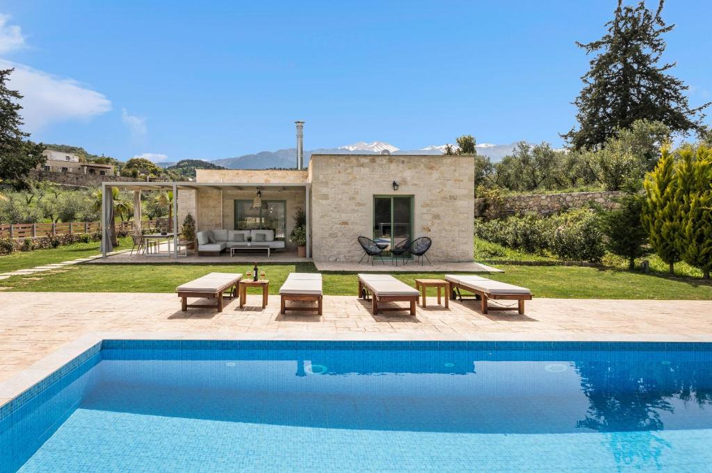 Maza Villa | Kontis Village