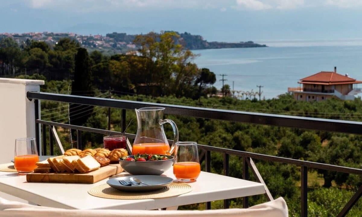 Pylos-Nestoras Apartment | Koroni Xenios Zeus-Seaview Summer Nest