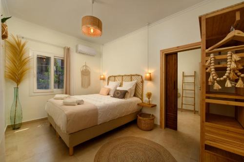 Liapades House | La Maisonette House in the Heart of Liapades Close to Rovinia Beach & Paleokastritsa